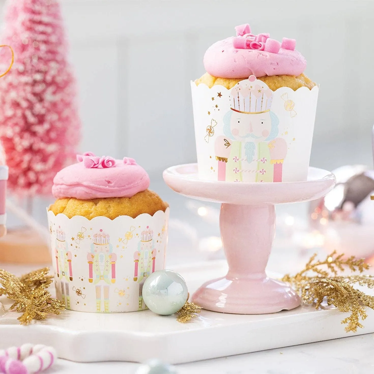 CHRISTMAS NUTCRACKER BAKING CUPS