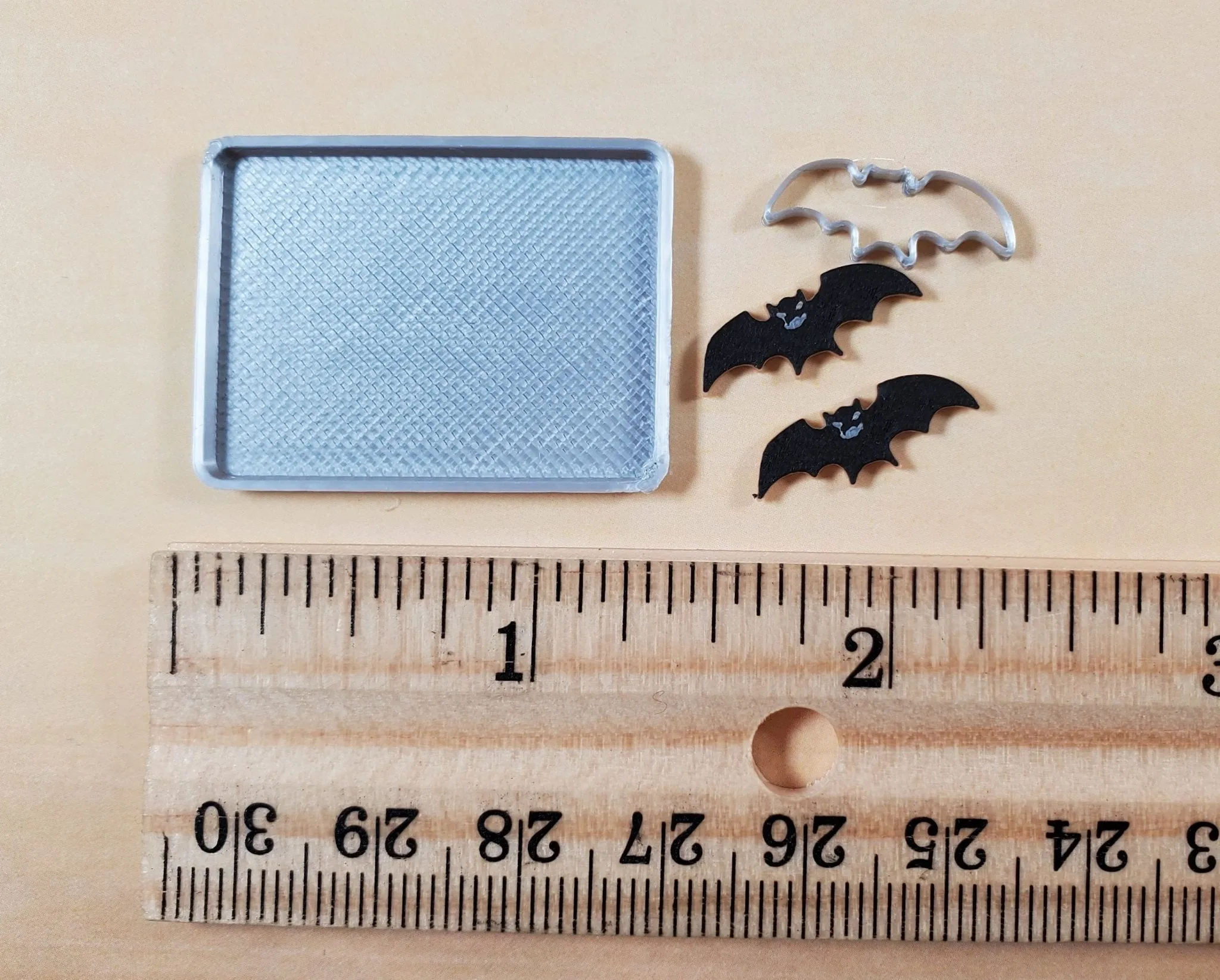 Dollhouse 2 Bat Cookies Baking Tray and Cutter 1:12 Scale Halloween Miniatures