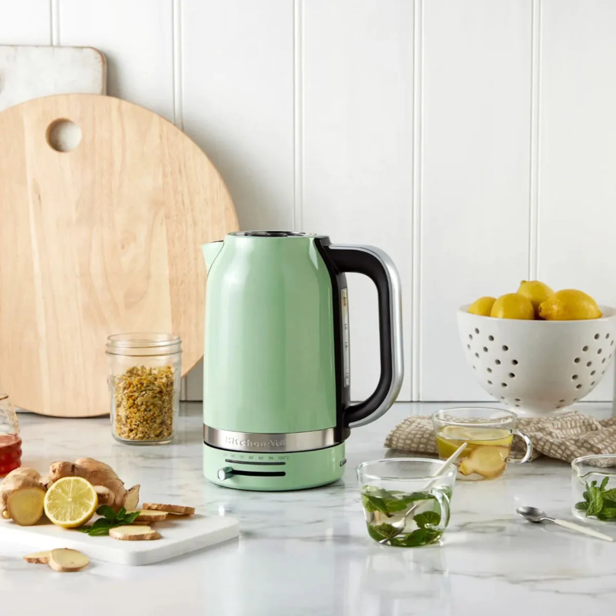 Kitchenaid KEK1701 Electric Kettle Pistachio 1.7L