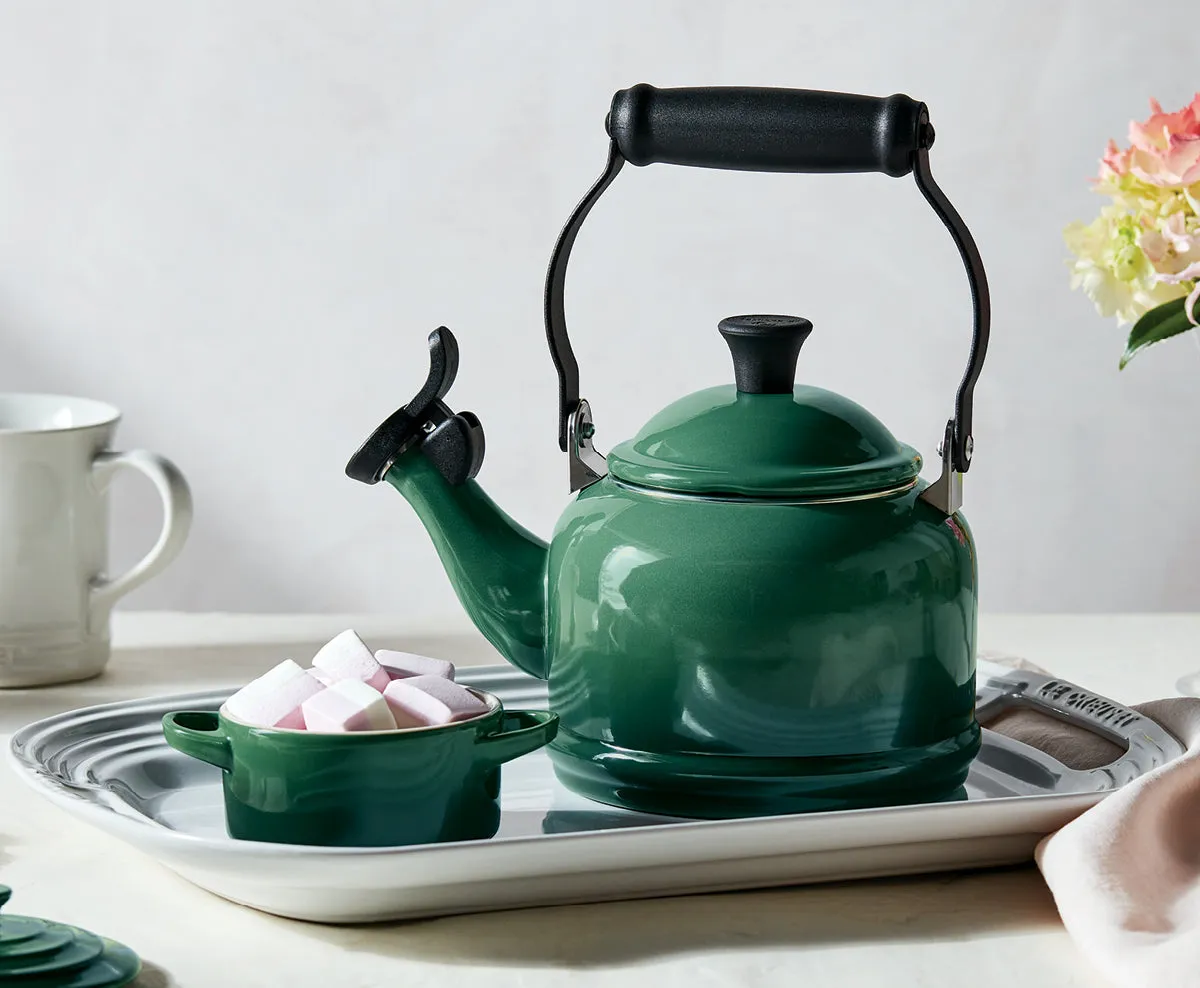 Le Creuset 1.25 Quart Demi Tea Kettle