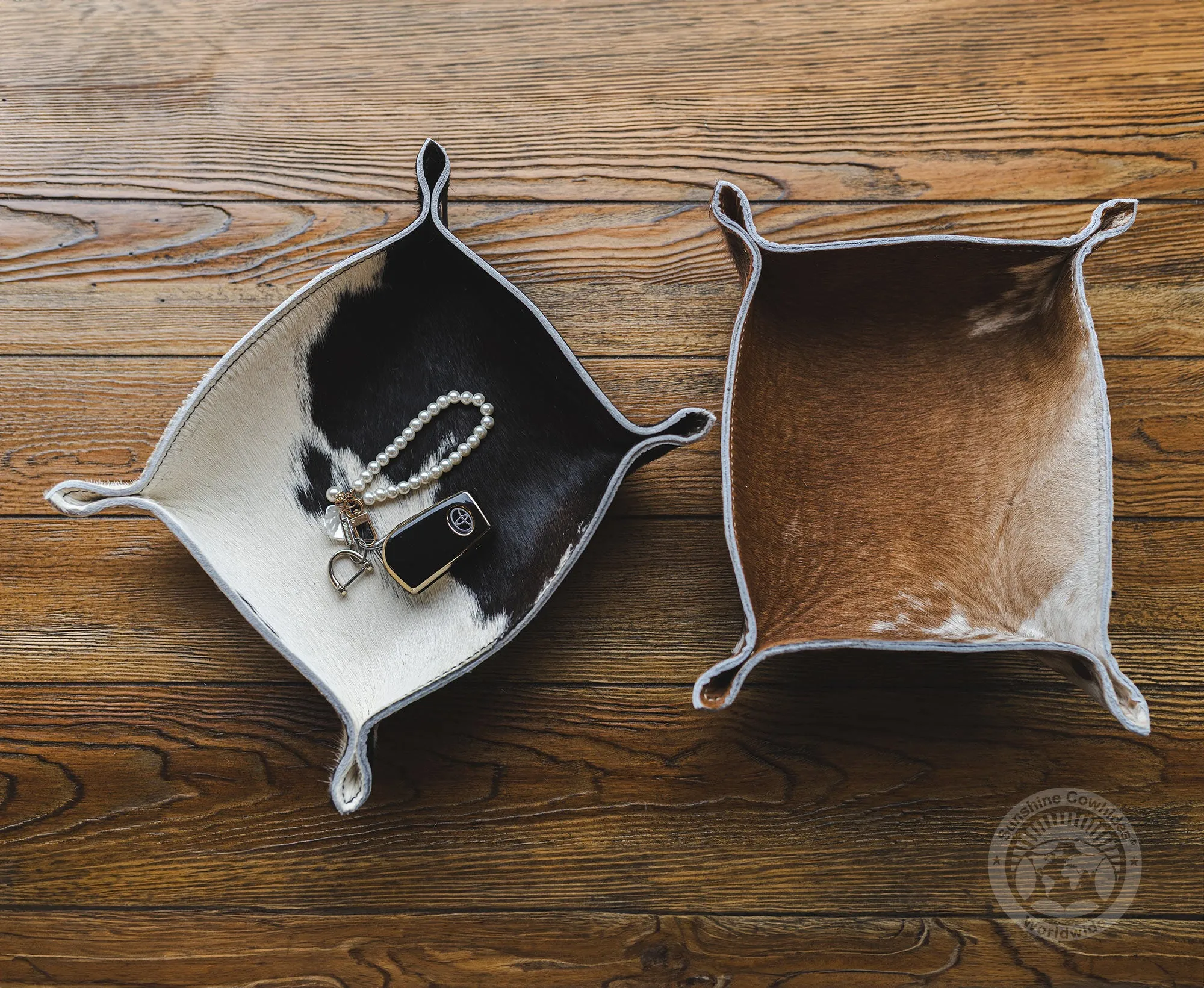 Square Cowhide Hair on Tray - Dark Tones