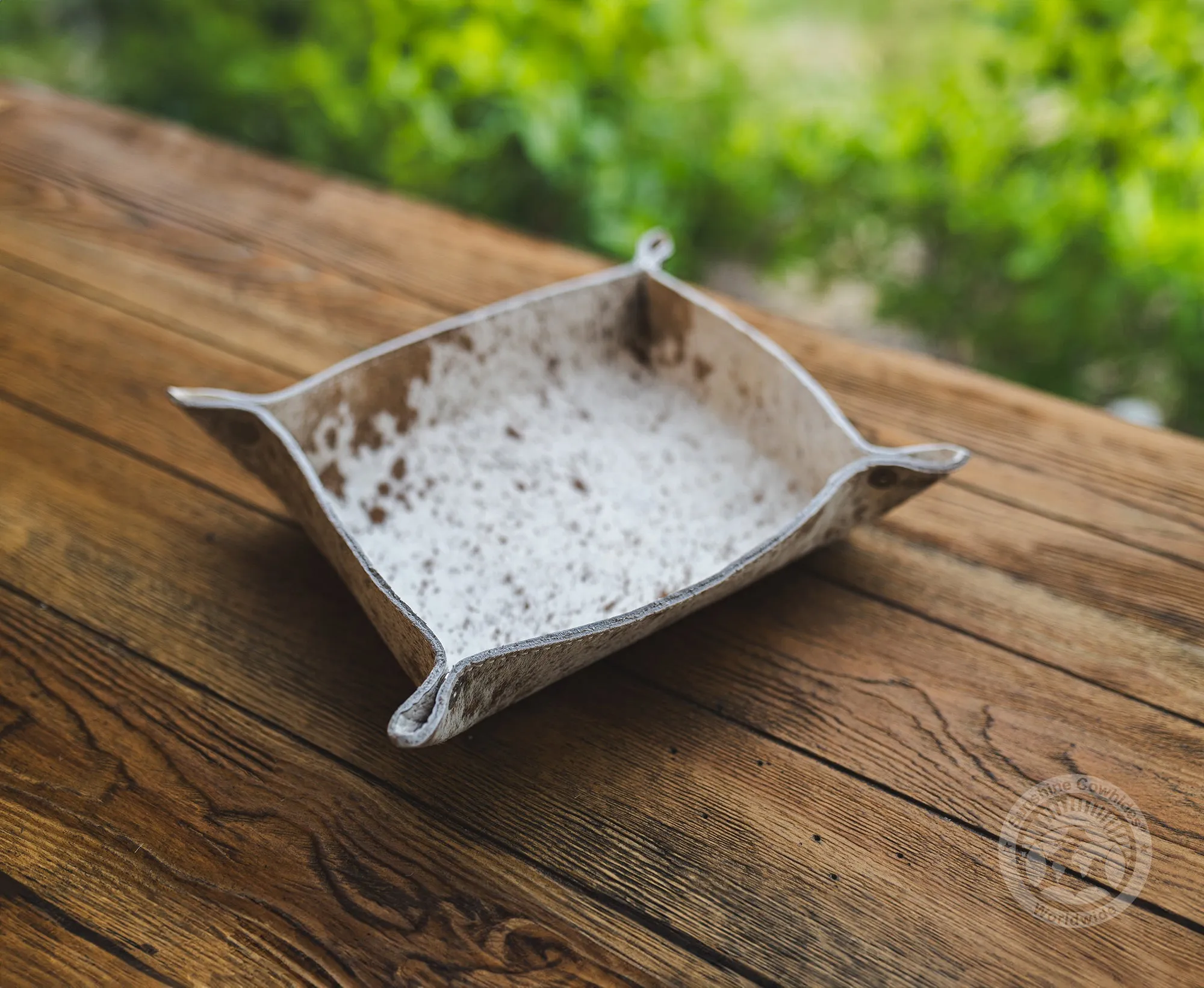 Square Cowhide Hair on Tray - Light Tones