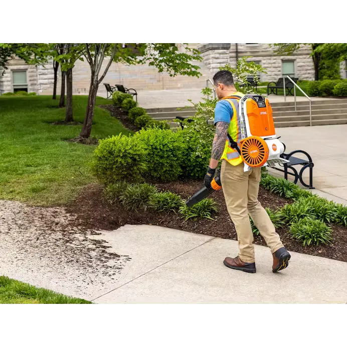 Stihl | BGA 300 Battery-Powered Blower | w/ AR 2000 L, AL 500 Charger, AP adapter & cable (BGA300-AR2000-AL500-COMBO)