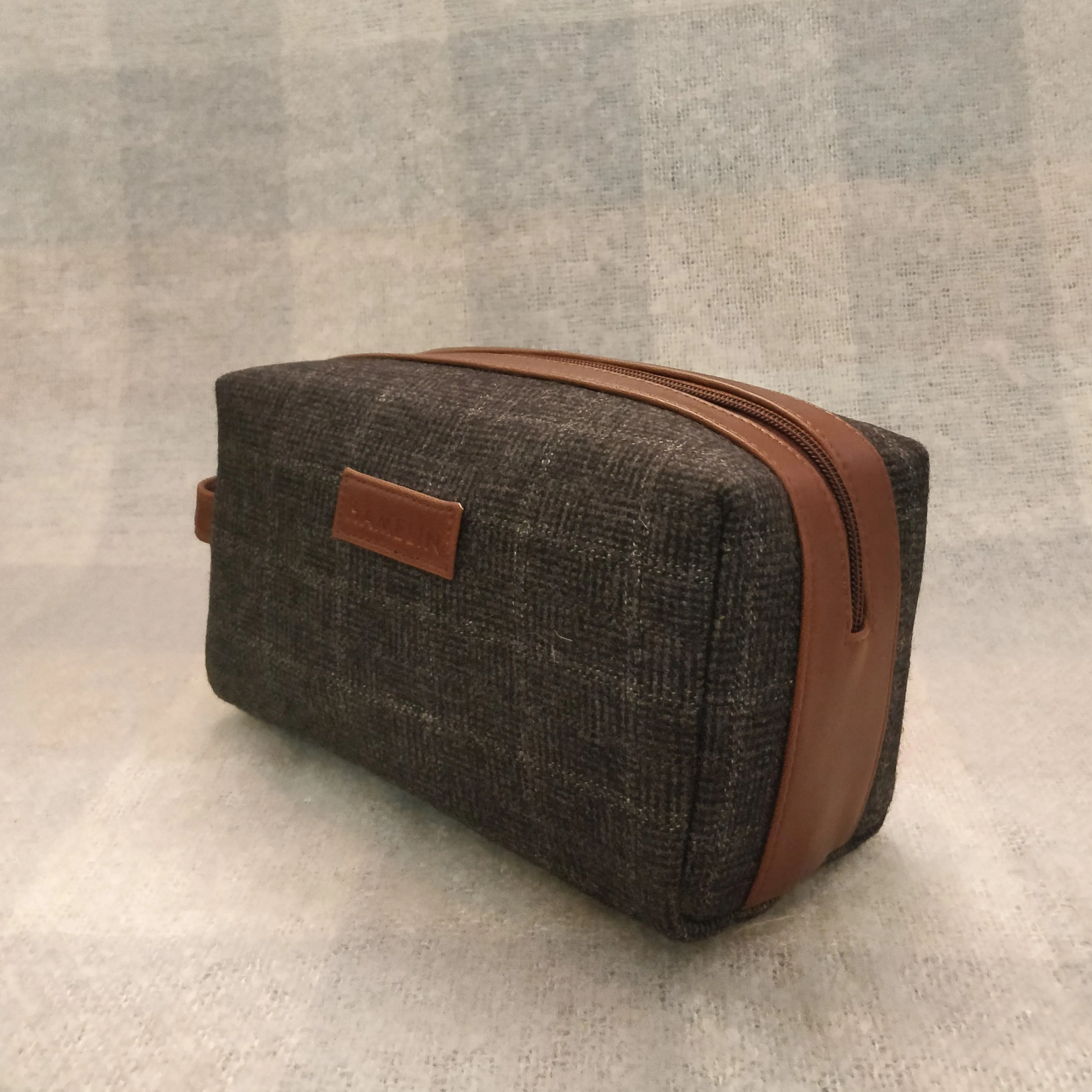 Tweed DOPP Kit for Men (Charcoal Twill)