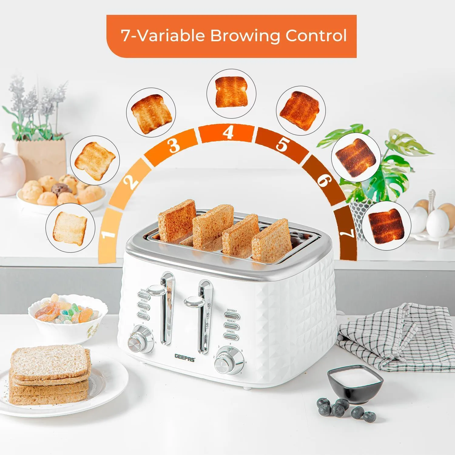 White Short Diamond Four-Slice Toaster and Kettle Set